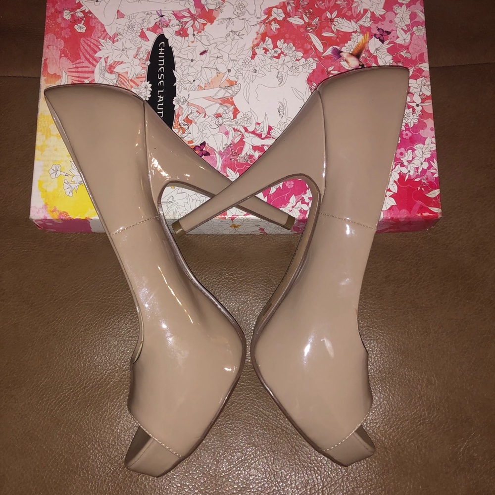 Chinese Laundry Nude Patent Peep-Toe Platform Heels